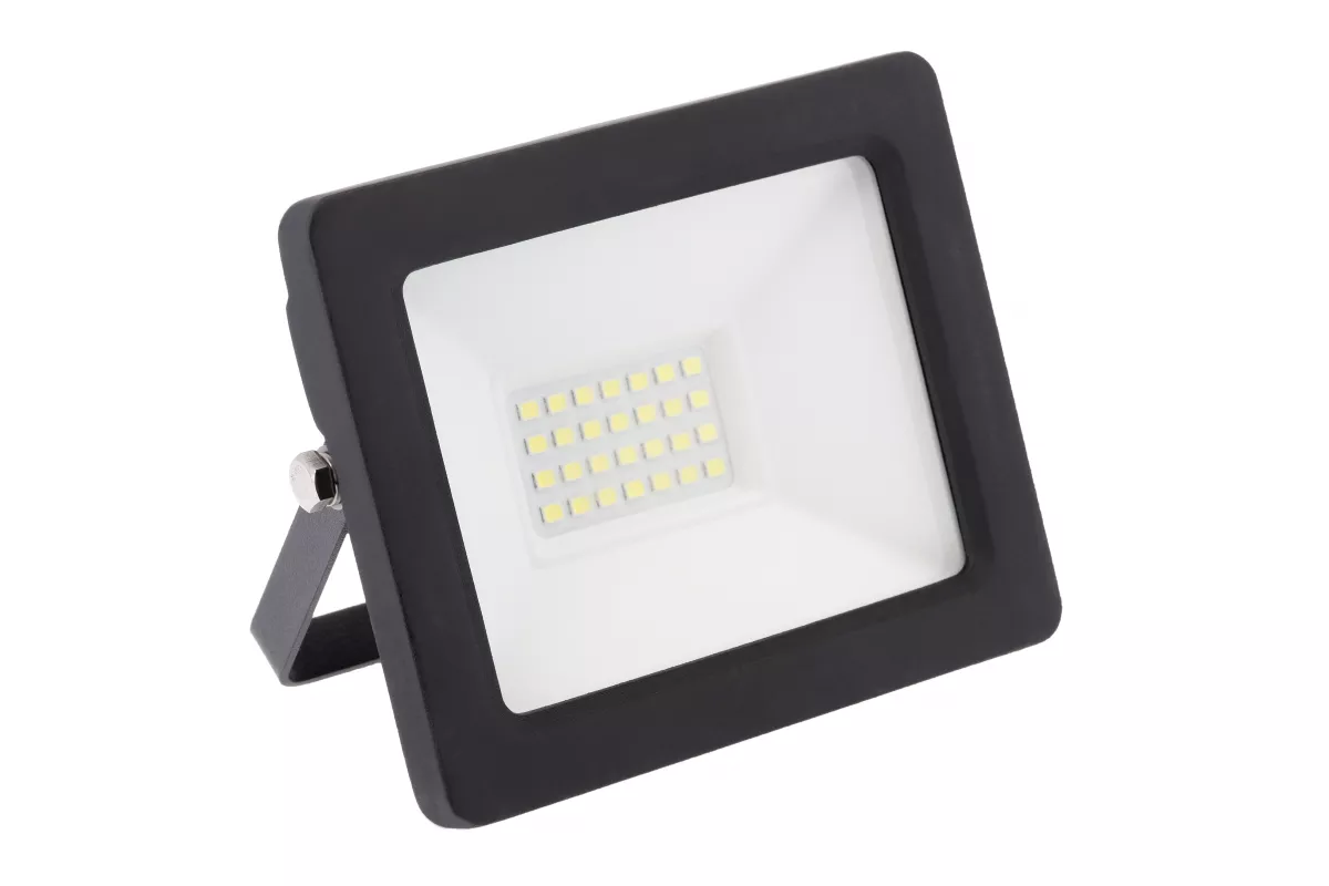 LED NASWIETLACZ G-TECH 30W, 2400LM AC220-240V, 50/60 HZ, PF>0,9, RA>80, IP65, 120ST, 6400K, CZARNY GT-GCX30W-64