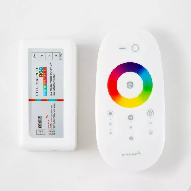 Sterownik LED RGB z pilotem dotykowym RF EC79777